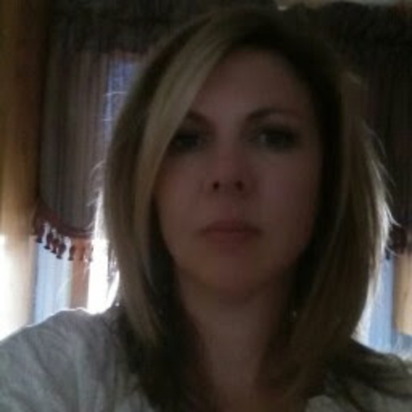 Meet your Posher, Mandy - Picture 1 of 1